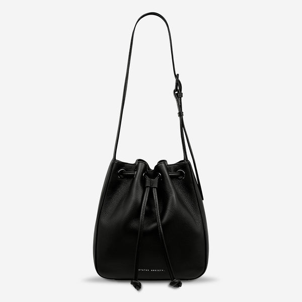 Seclusion Women's Black Leather Bucket Bag