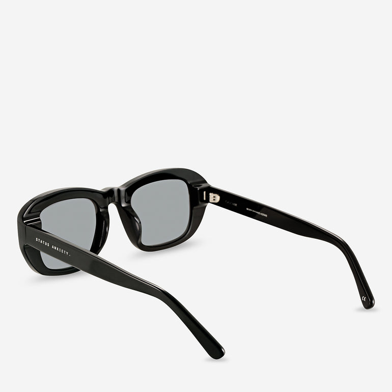 Status Anxiety Cascade Sunglasses Black